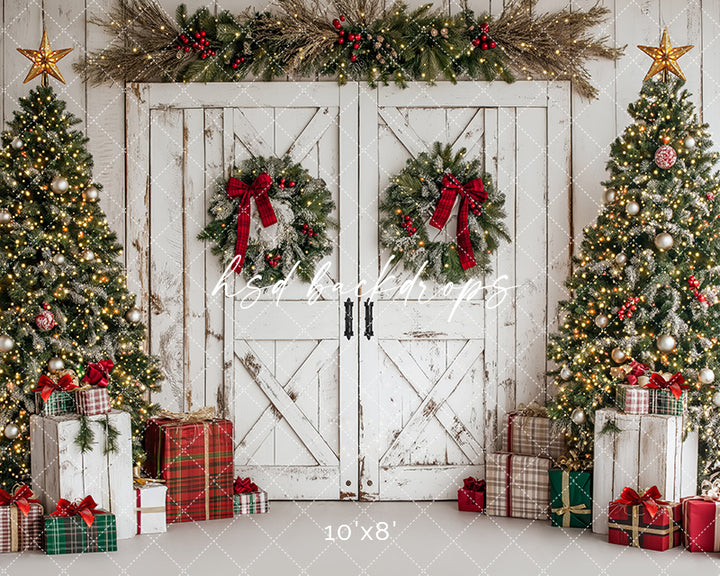 Festive Christmas Barn Doors