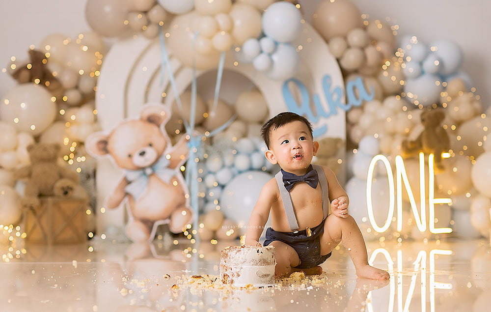 Teddy Bear Theme Backdrop for Birthday Cake Smash Photos