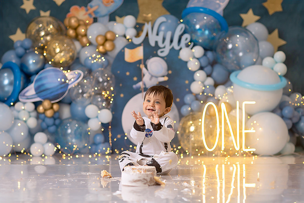 Little Space Astronaut 1st birthday cake smash backdrop photography