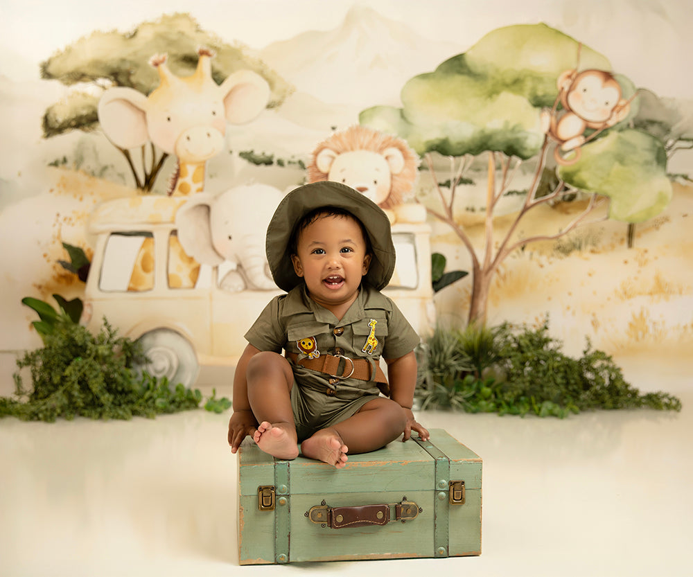 Little Safari Guide Cake Smash