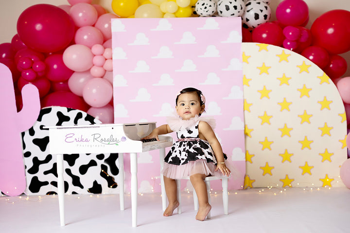 Cowgirl Cake Smash Birthday Photo Backdrop