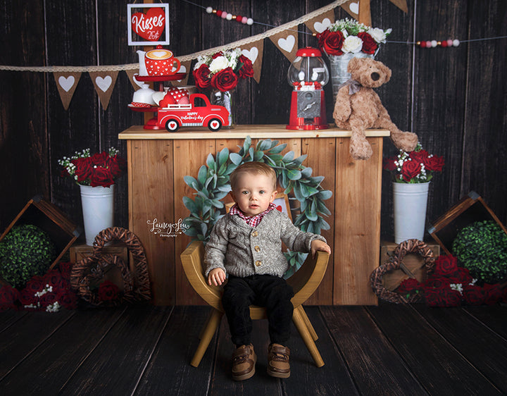 Kissing Booth Set Up - HSD Photography Backdrops 